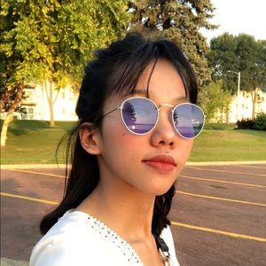 Meet your Posher, My